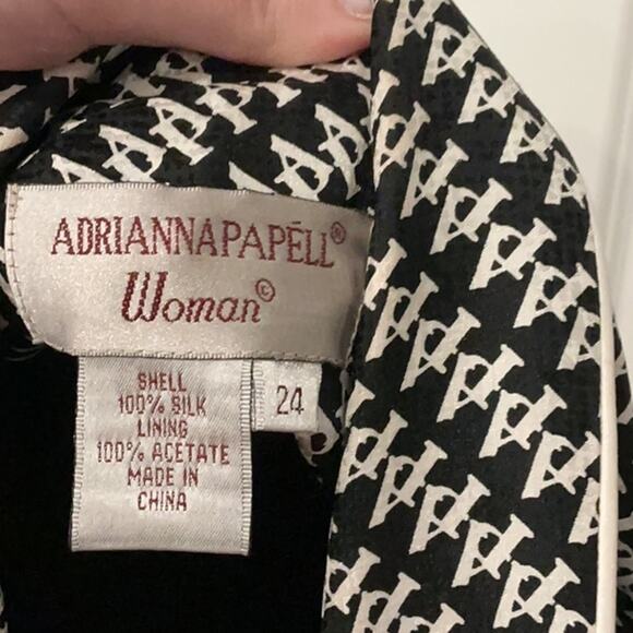 Adrianna Papell Woman Black Classic White Logo Monogram 100% Silk Blazer Size 24 - Picture 2 of 8